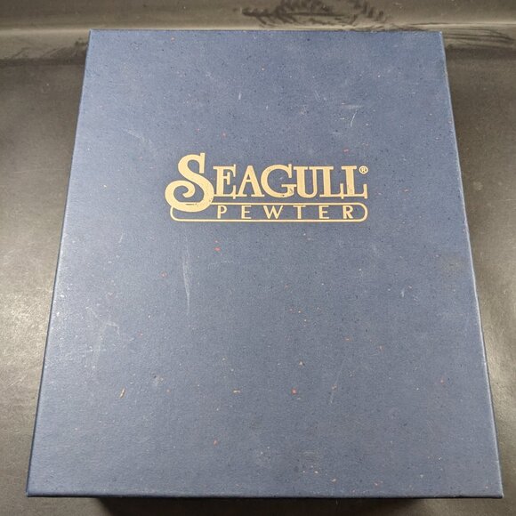 Vintage Seagull Pewter set of 2 wine glasses in box - Picture 3 of 4
